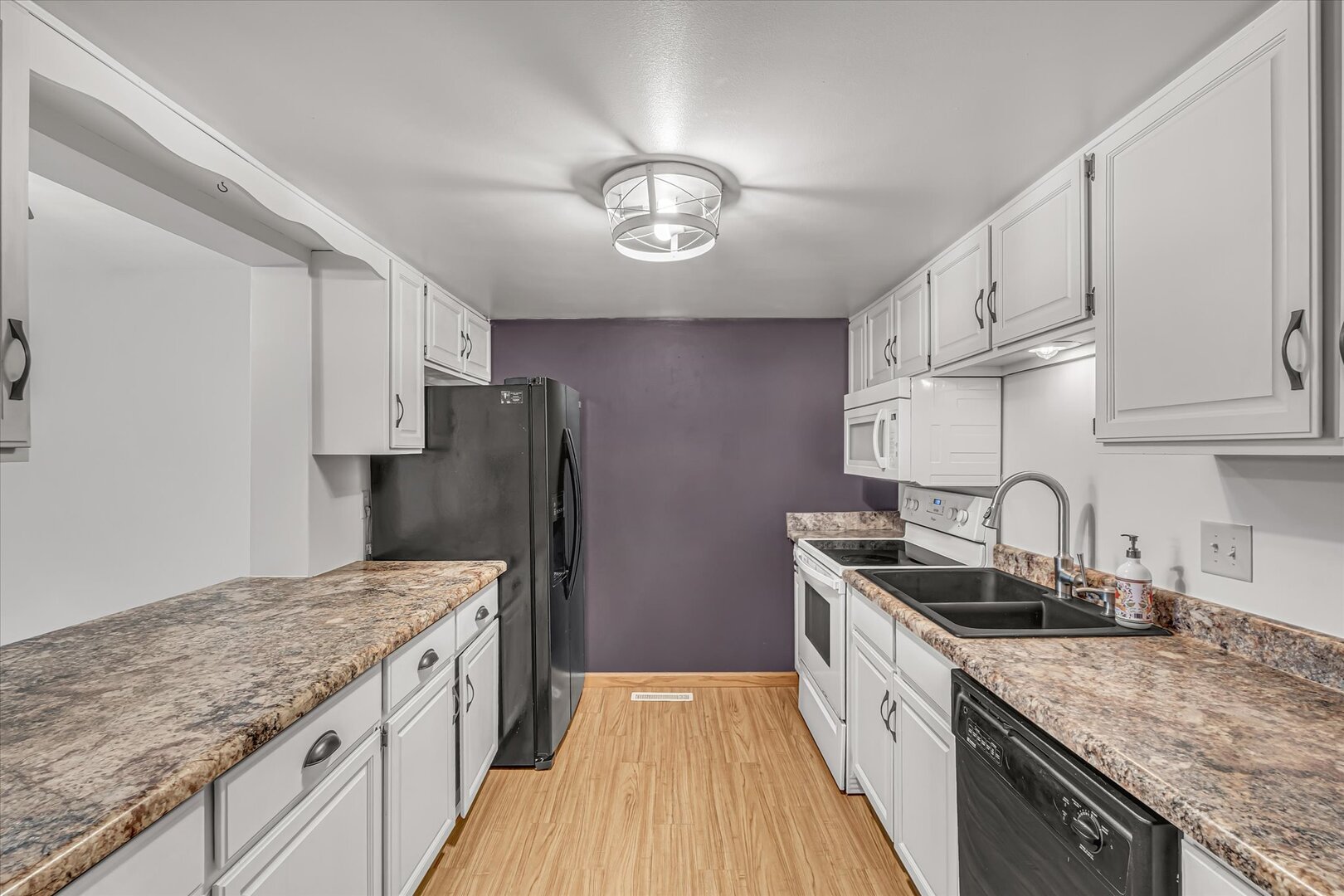 4620 Warren Street Property Photo 24