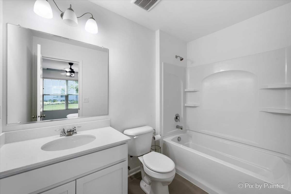 466 Comstock Road Property Photo 6