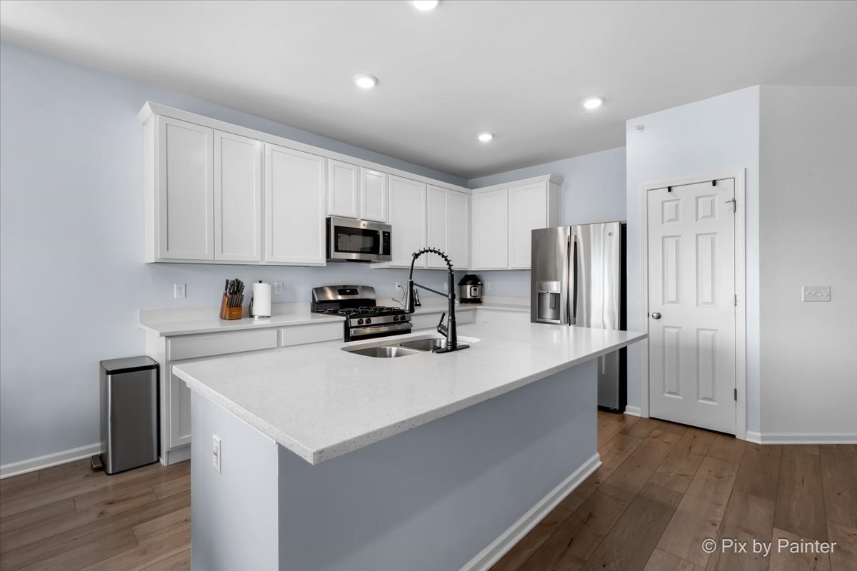 466 Comstock Road Property Photo 12