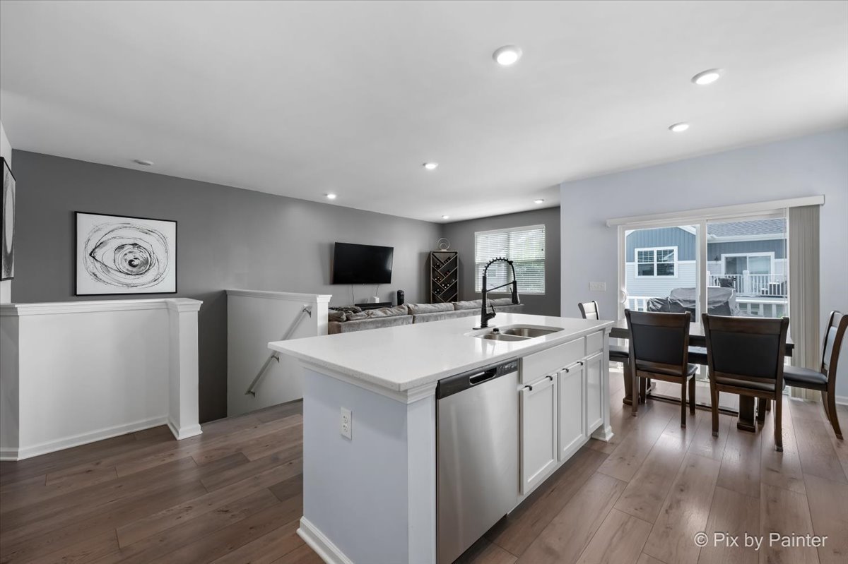 466 Comstock Road Property Photo 14