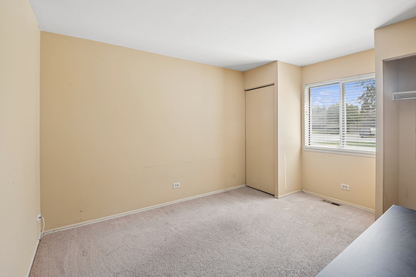 1391 Stratford Drive 1391 Property Photo 15