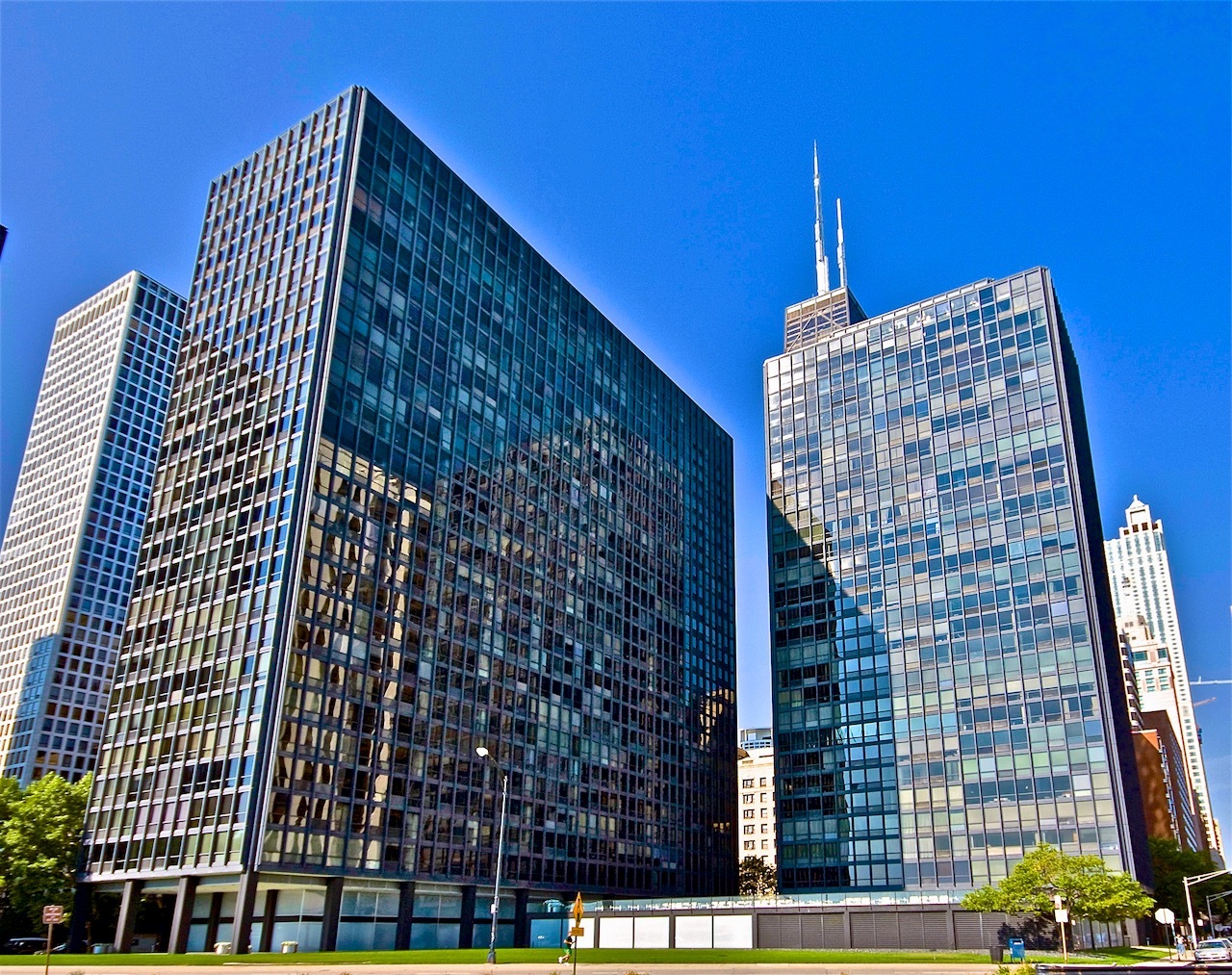 900 N Lake Shore Drive 1905 Property Photo 1