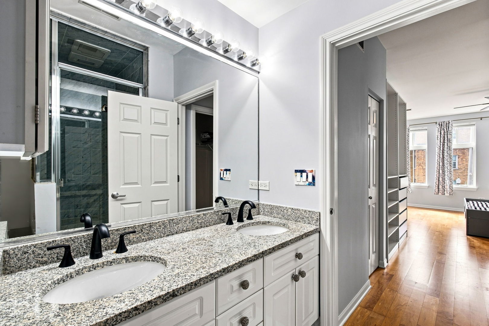 12736918 Property Photo 13