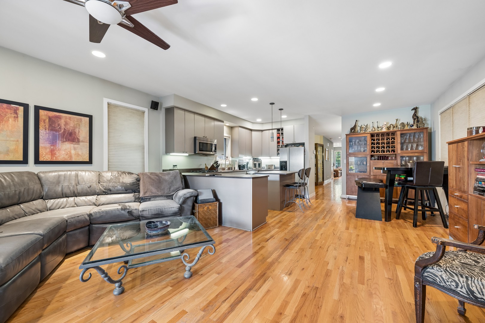 841 W Buckingham Place 1 Property Photo 10