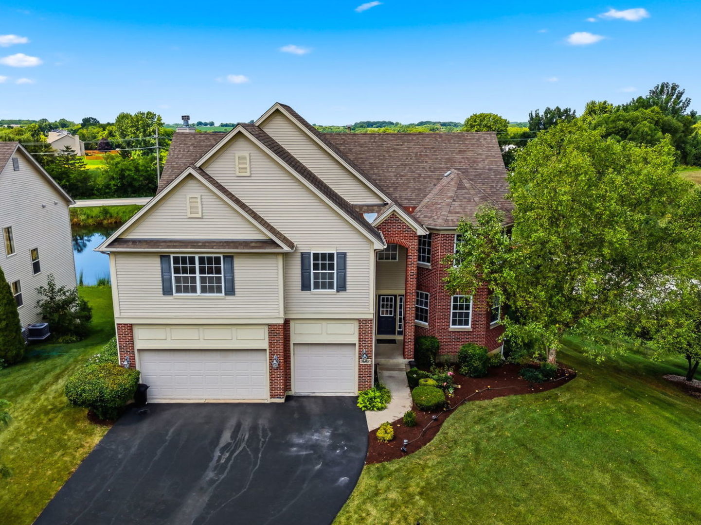 5218 Greenshire Circle Property Photo 47