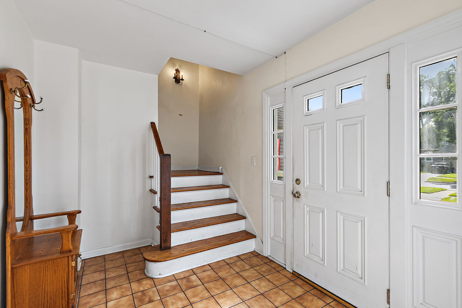369 N Walnut Street Property Photo 7