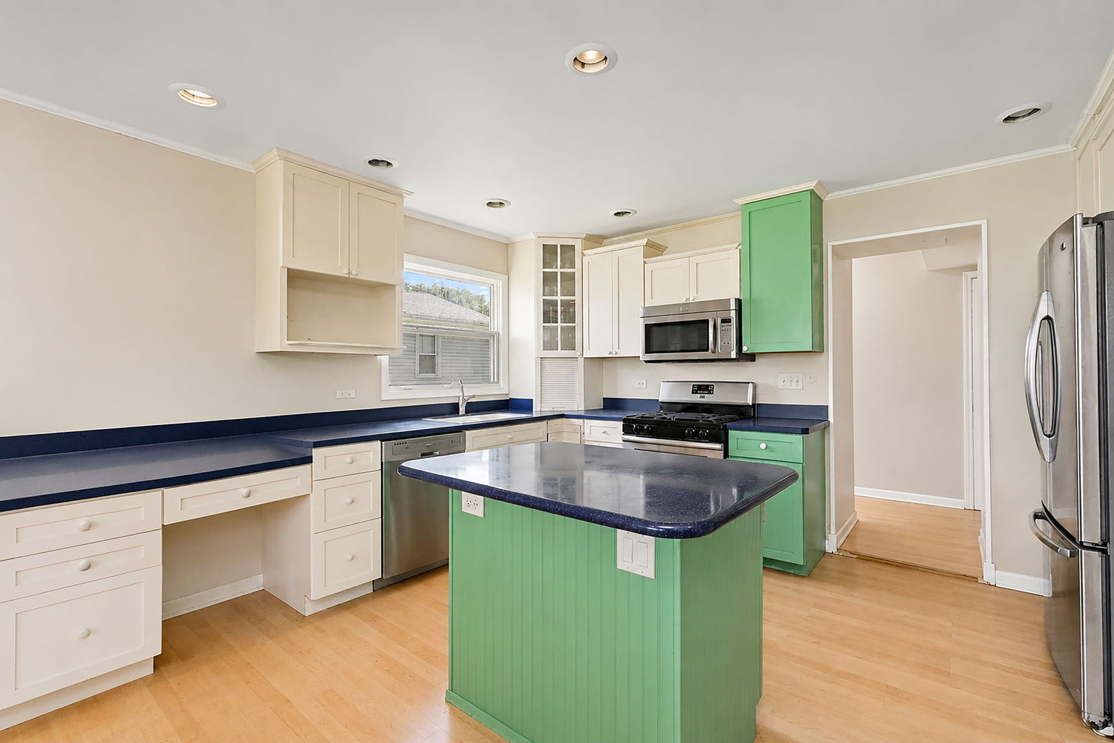 369 N Walnut Street Property Photo 11