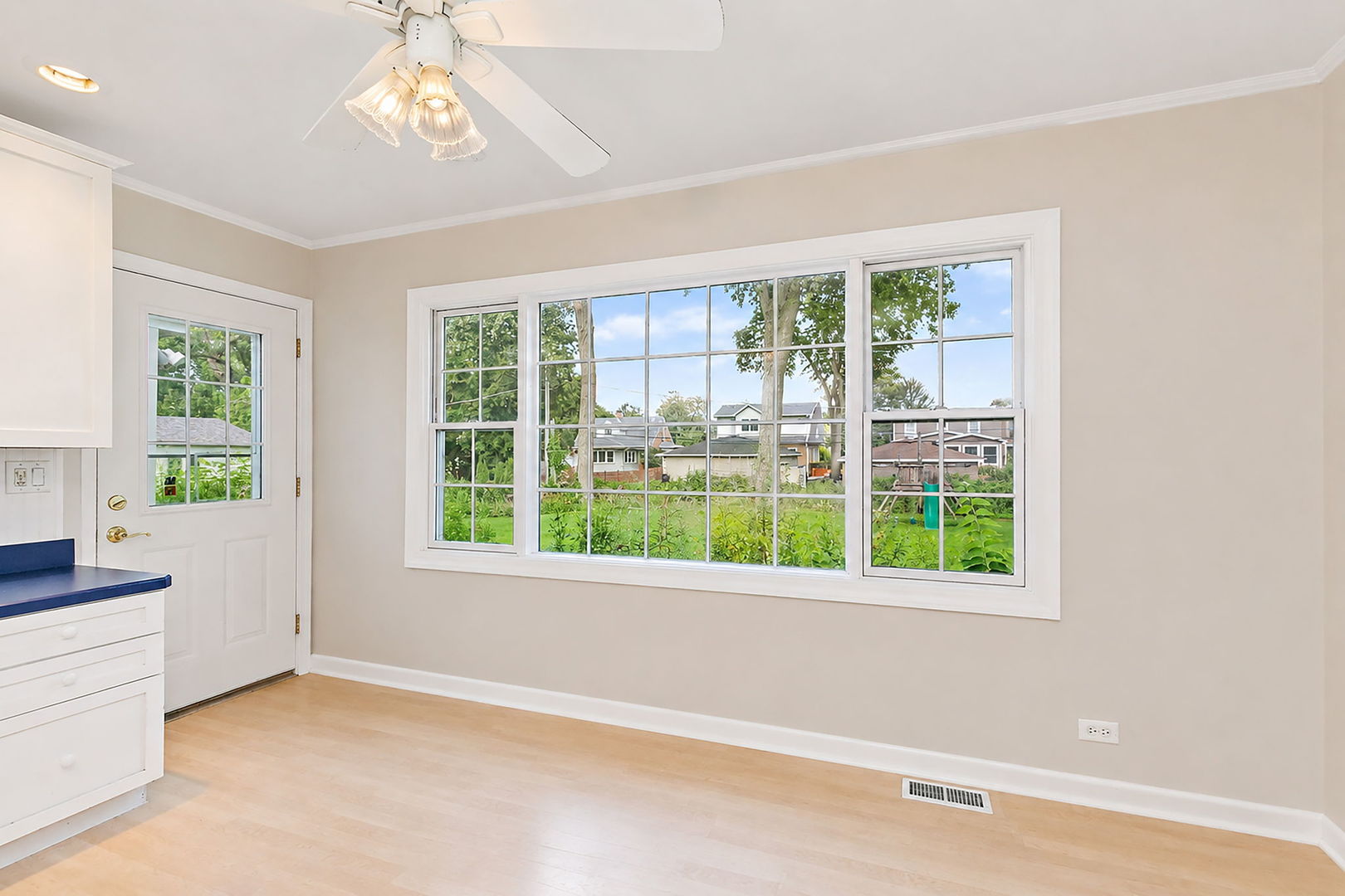 369 N Walnut Street Property Photo 14