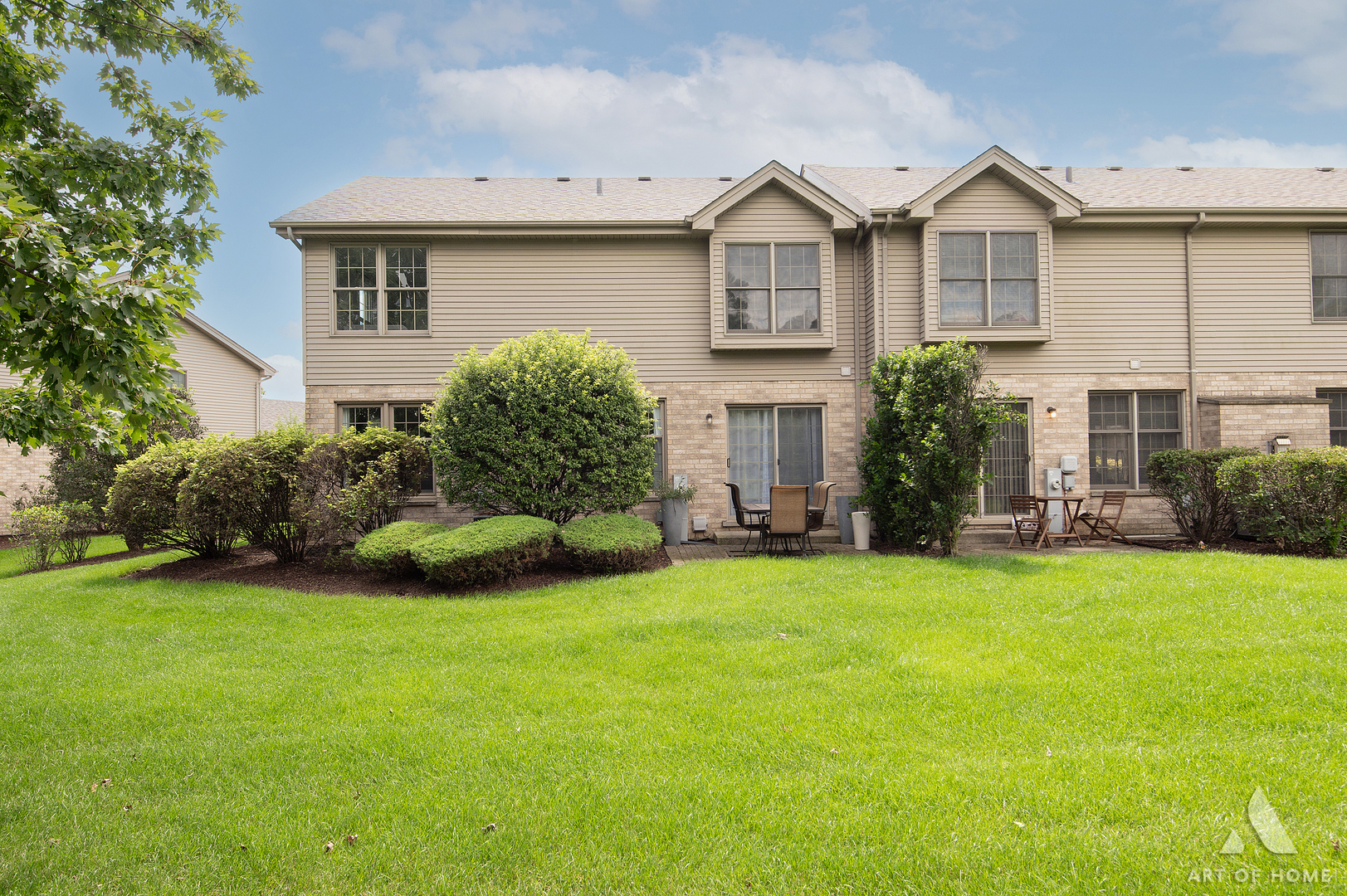 14567 Albany Avenue Property Photo 4