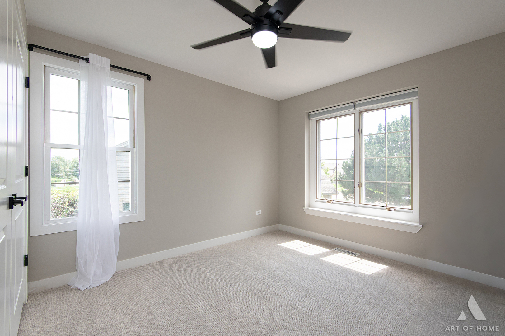 14567 Albany Avenue Property Photo 25