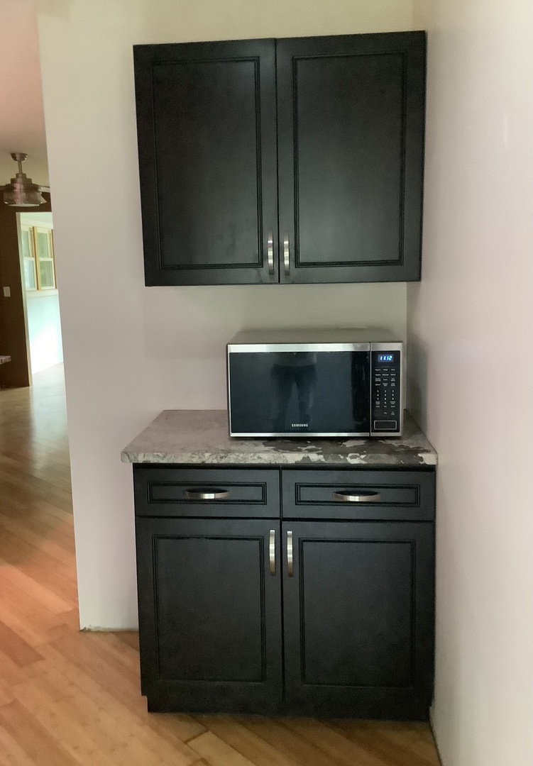 28575 W Valley Road Property Photo 10
