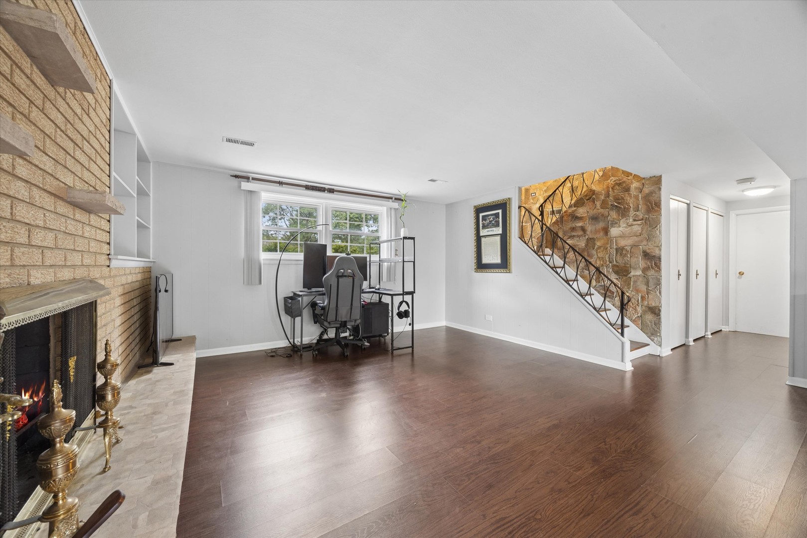 606 Bahama Court Property Photo 13