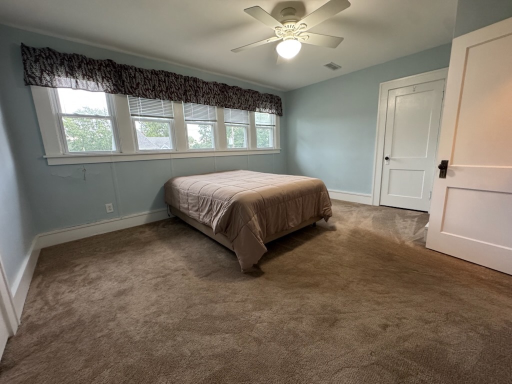 609 12th Avenue Property Photo 15