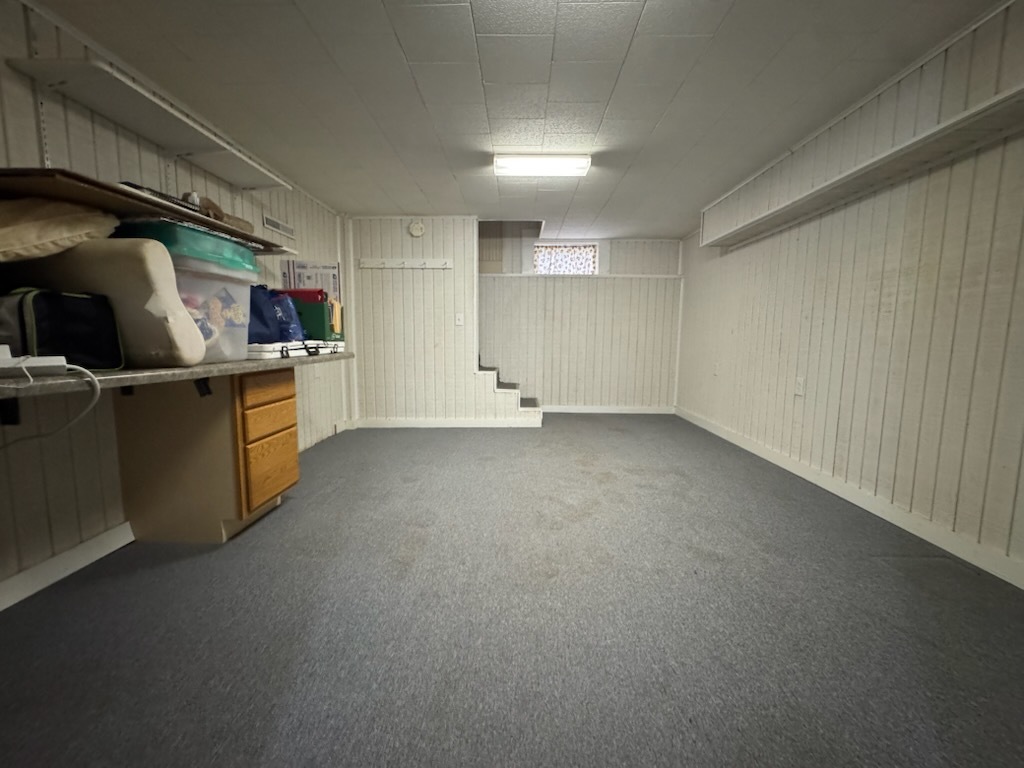 609 12th Avenue Property Photo 17