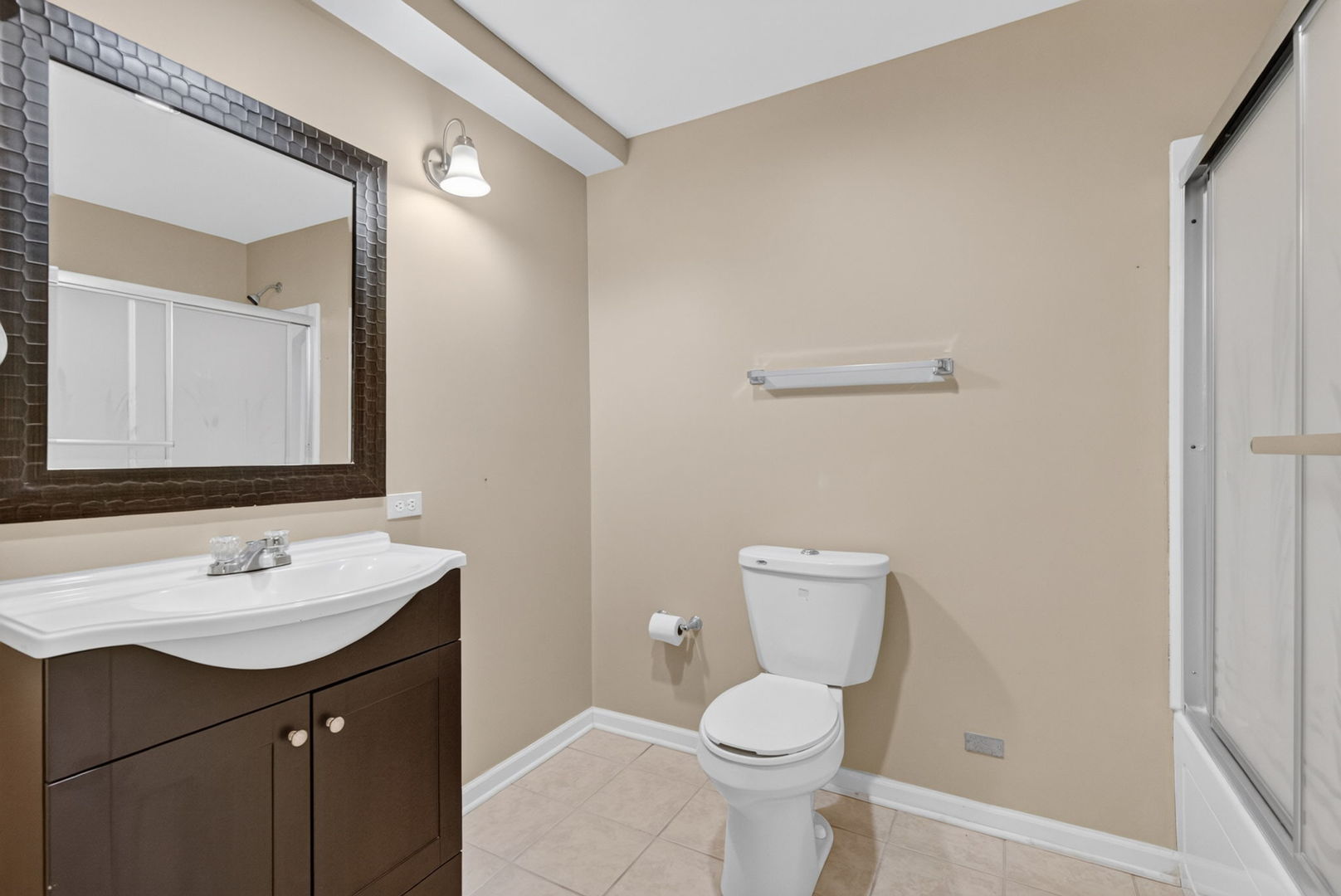 10s447 Carrington Circle Property Photo 26