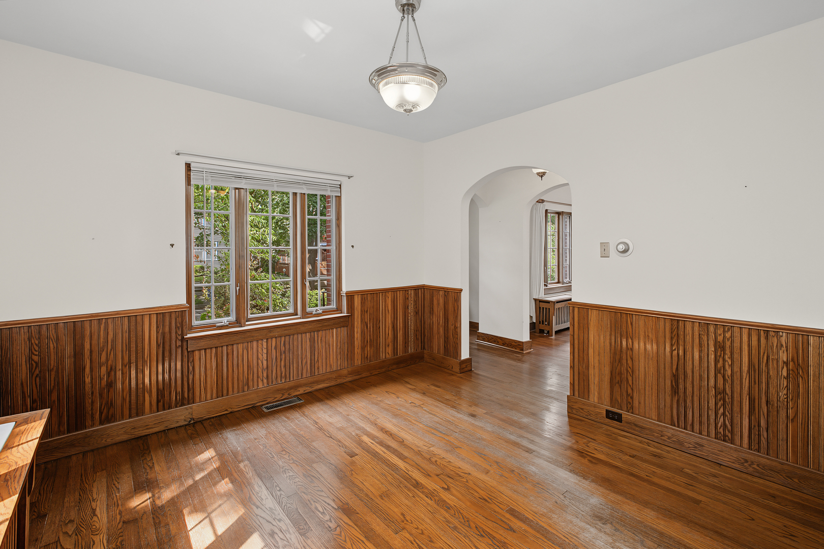 703 Arlington Court Property Photo 12