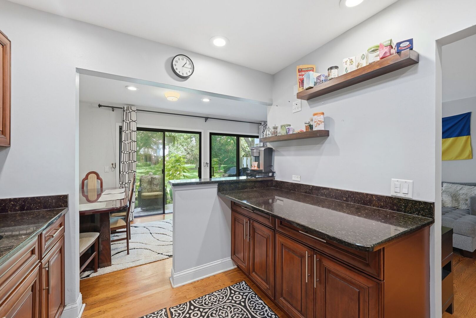 496 Thornhill Lane C1 Property Photo 6