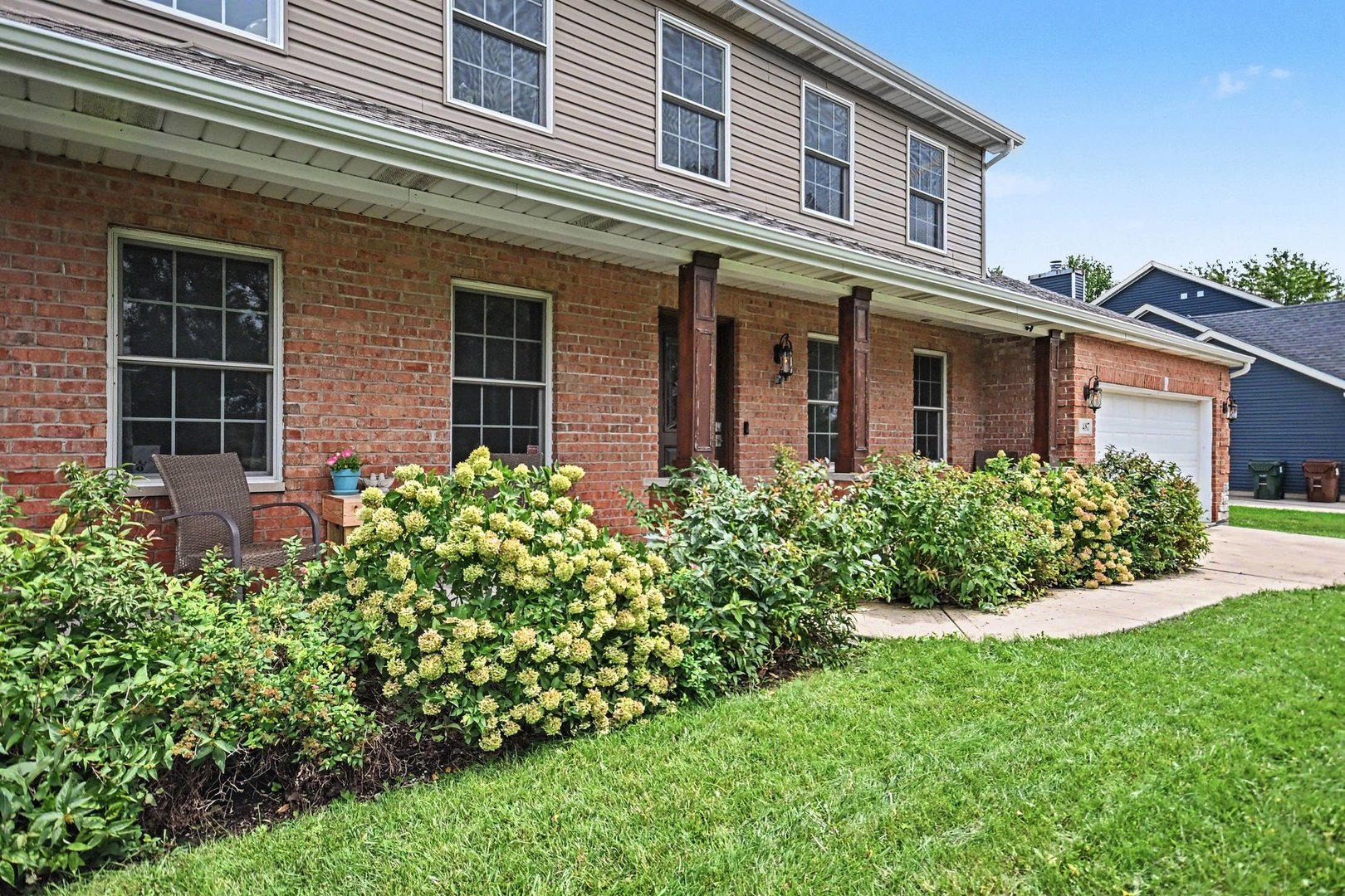 487 Locust Lane Property Photo 4