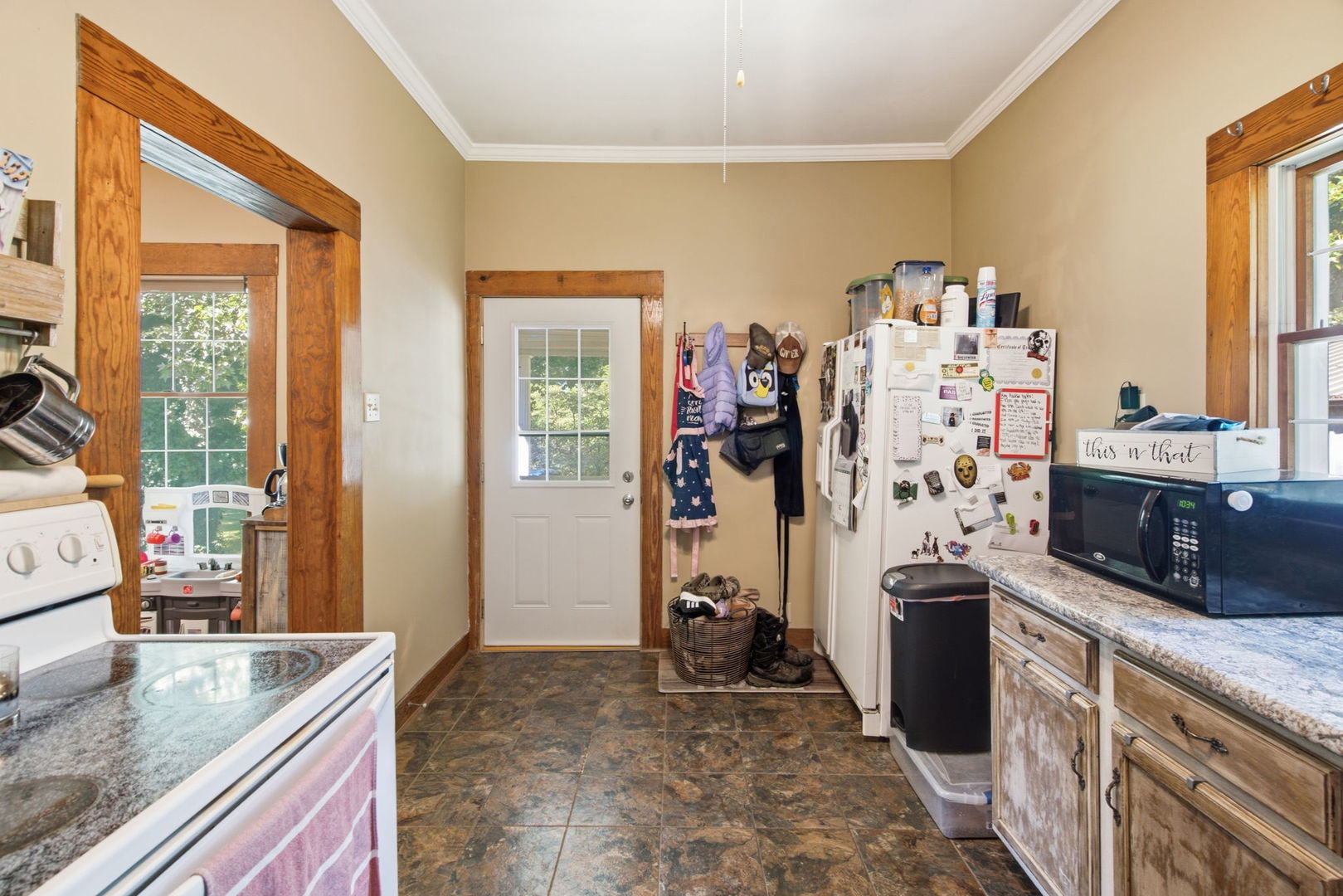 14264 Mustang Road Property Photo 4