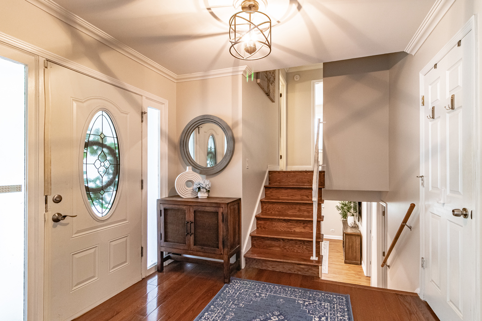 6 S Deerpath Drive Property Photo 3