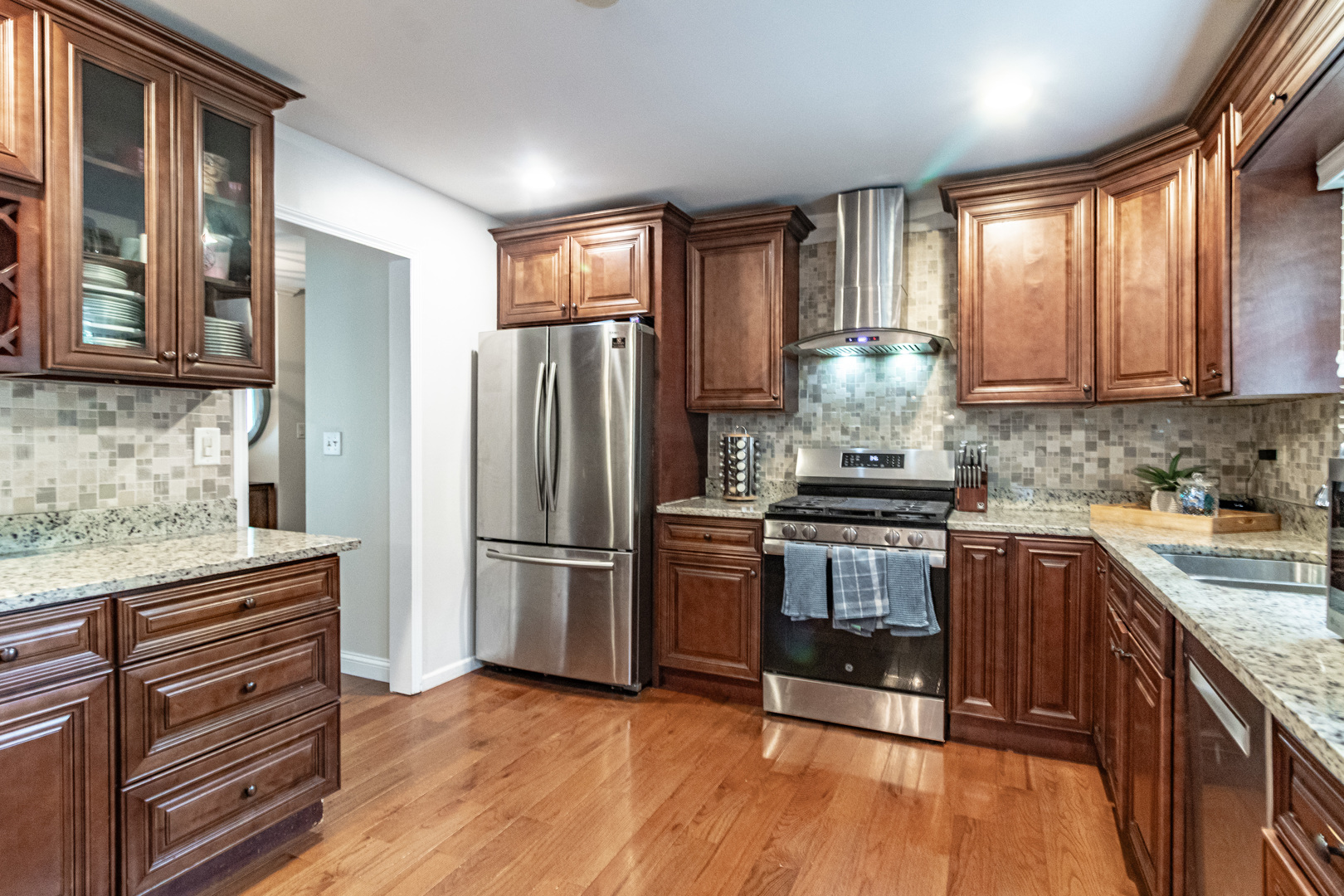6 S Deerpath Drive Property Photo 10