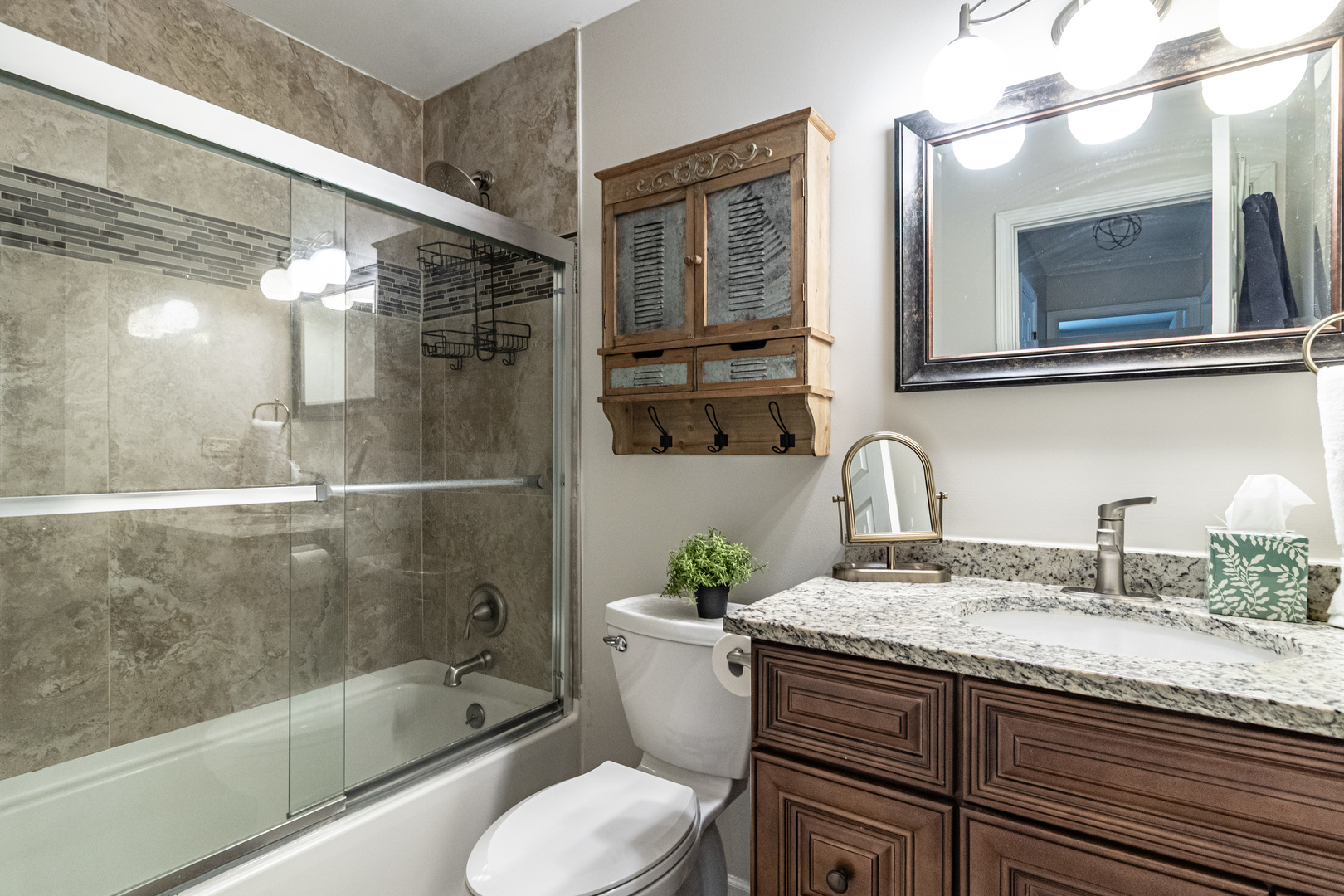 6 S Deerpath Drive Property Photo 18