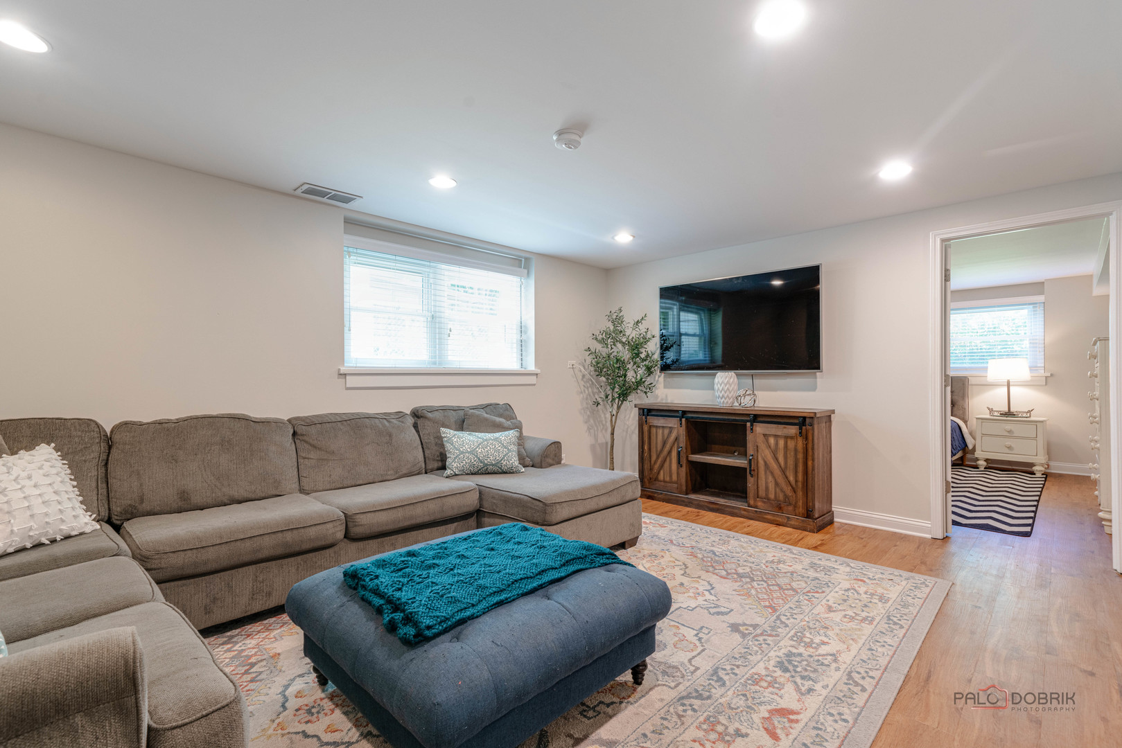 6 S Deerpath Drive Property Photo 21