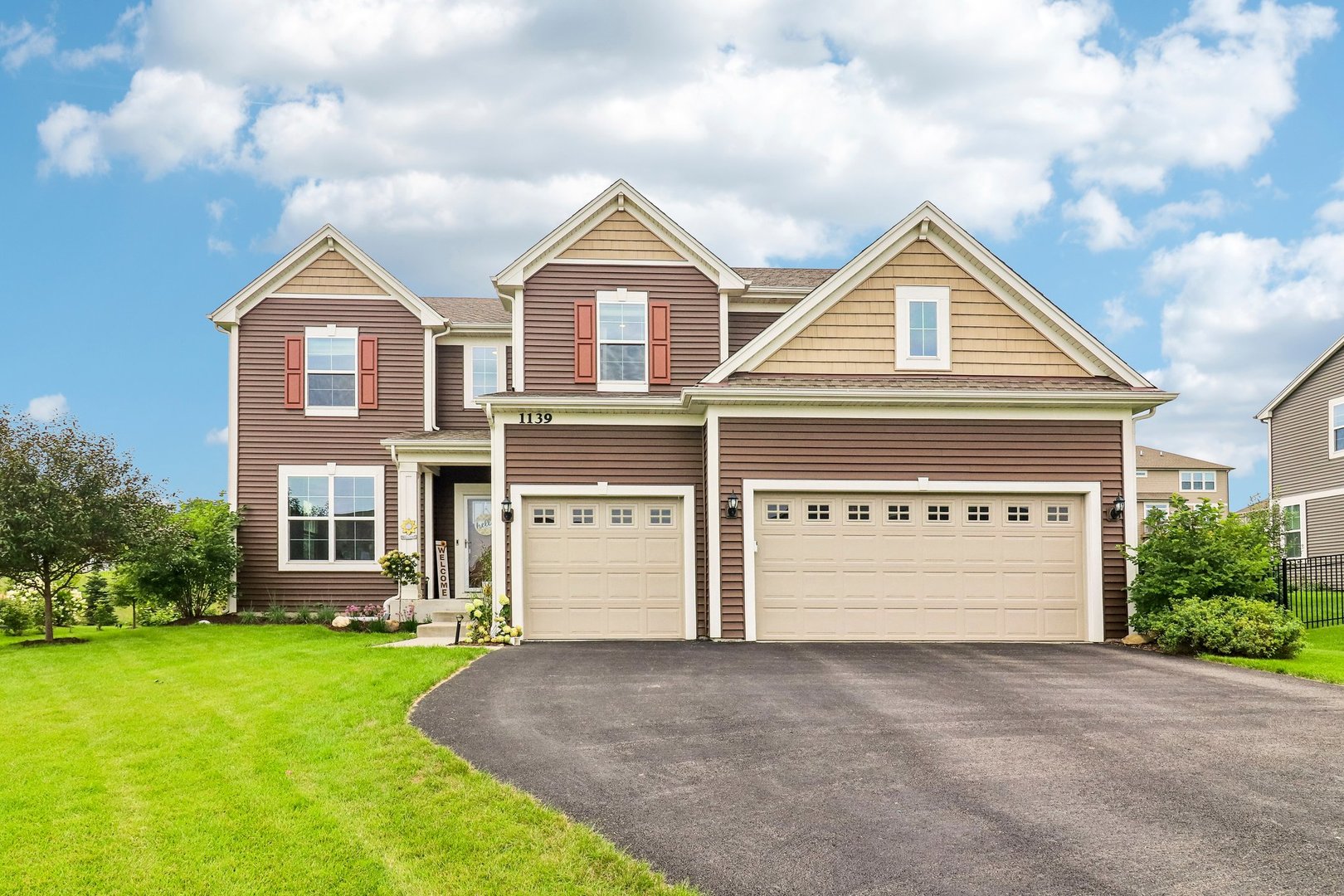 1139 River Birch Boulevard Property Photo 1