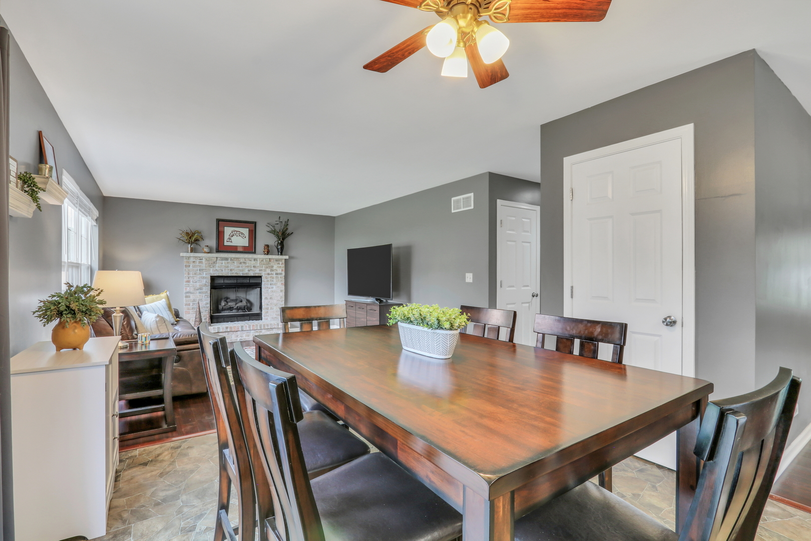 2145 Whitetail Drive Property Photo 13