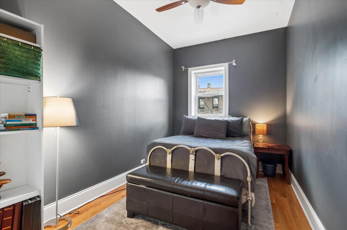 12737025 Property Photo 11