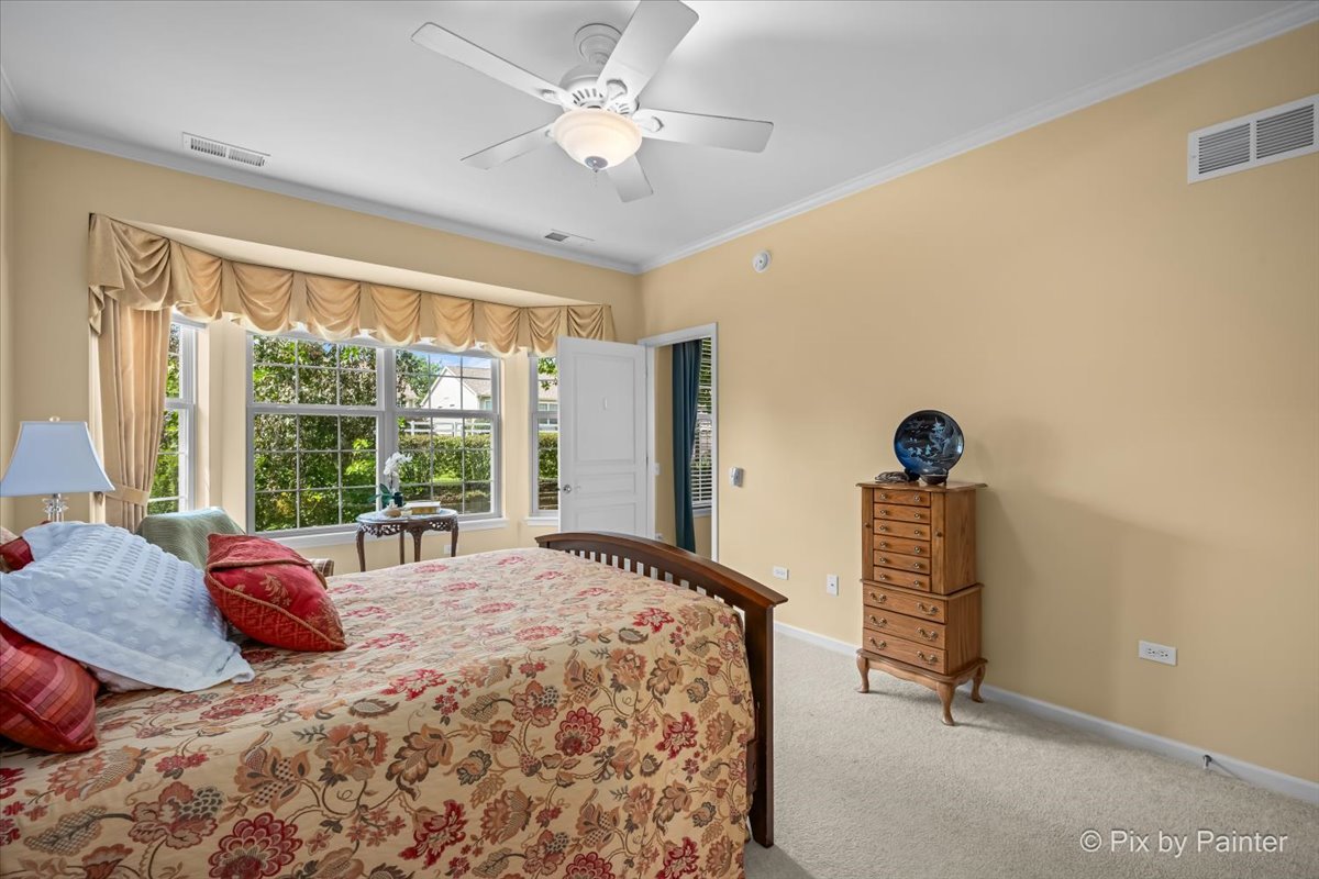 2892 Edgewater Drive Property Photo 18