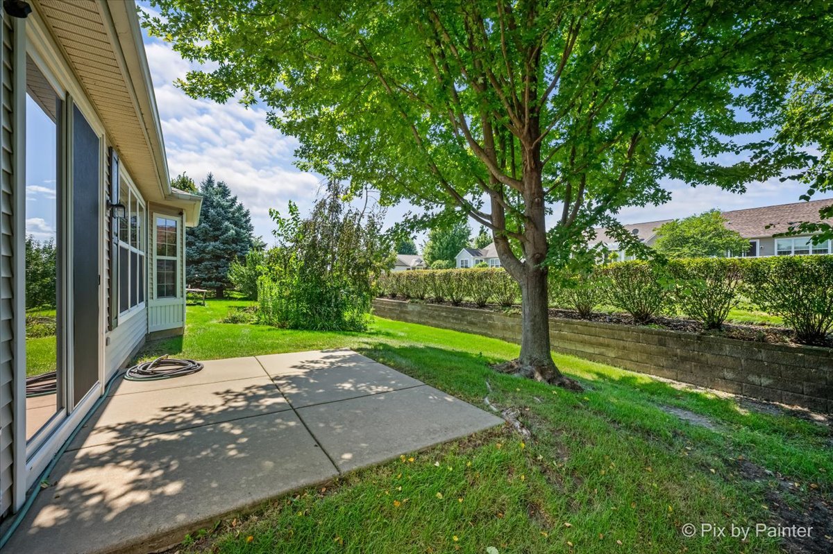 2892 Edgewater Drive Property Photo 23