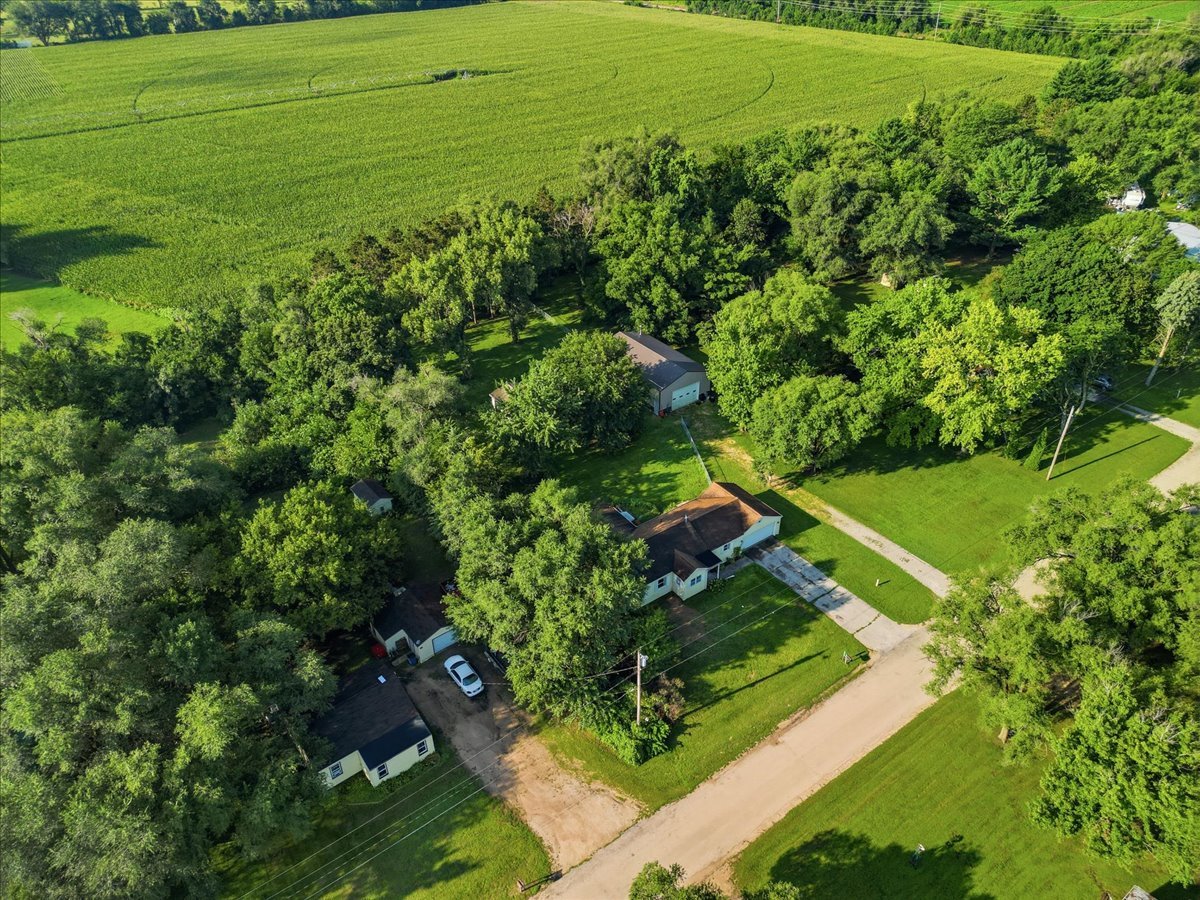 10464 Two Mile Road Property Photo 9