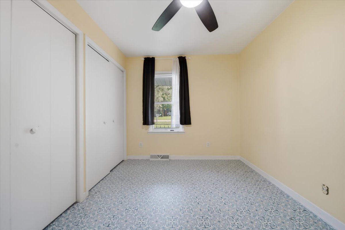 10464 Two Mile Road Property Photo 18