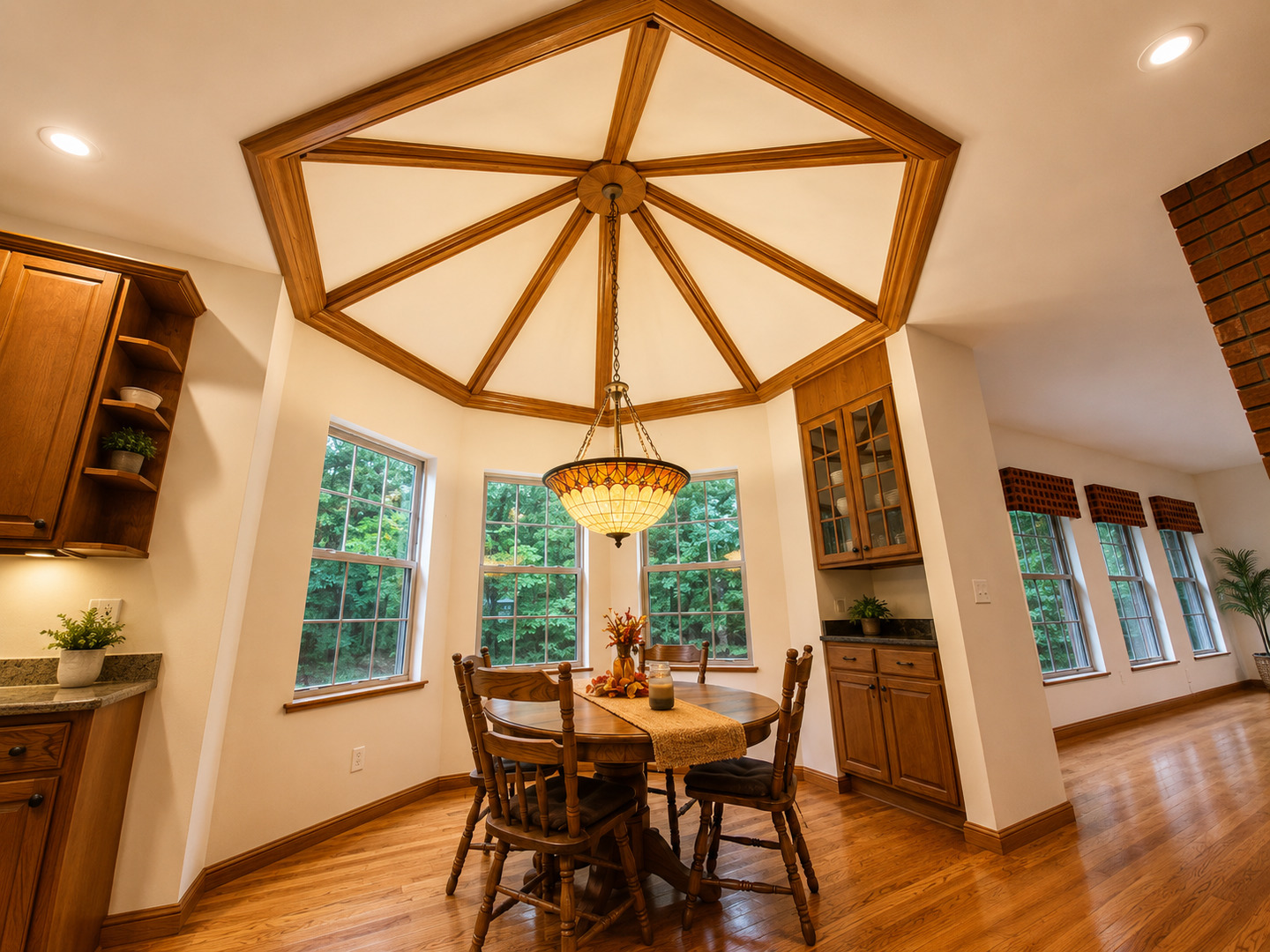 4963 Fleur De Lis Road Property Photo 7