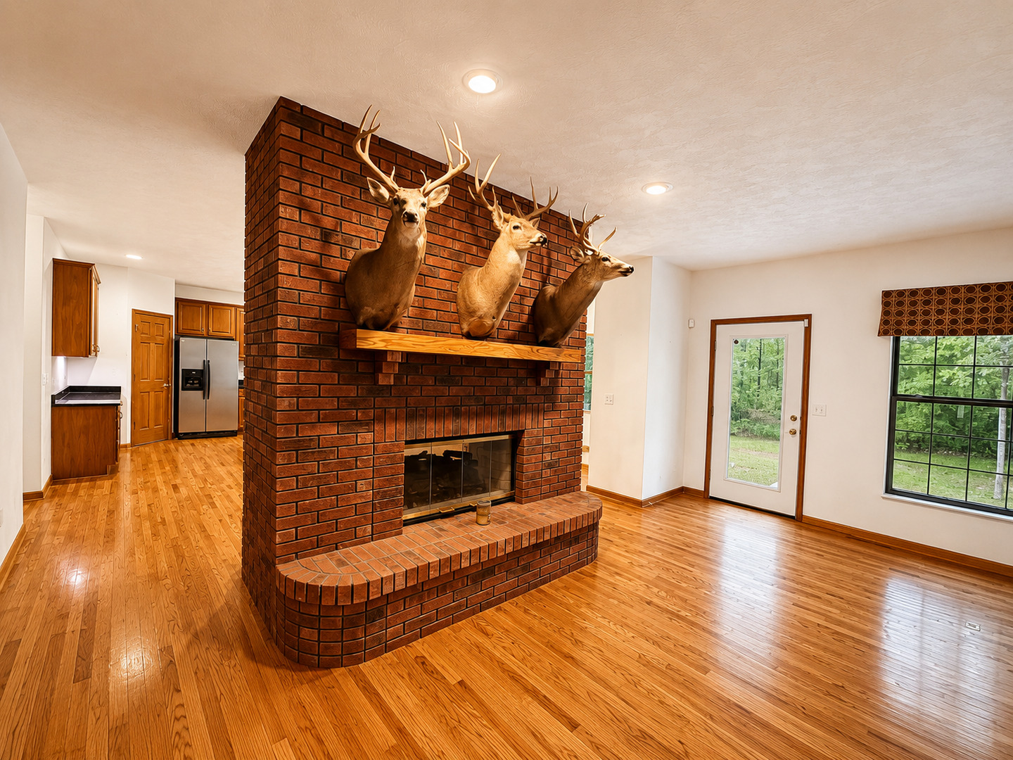 4963 Fleur De Lis Road Property Photo 9