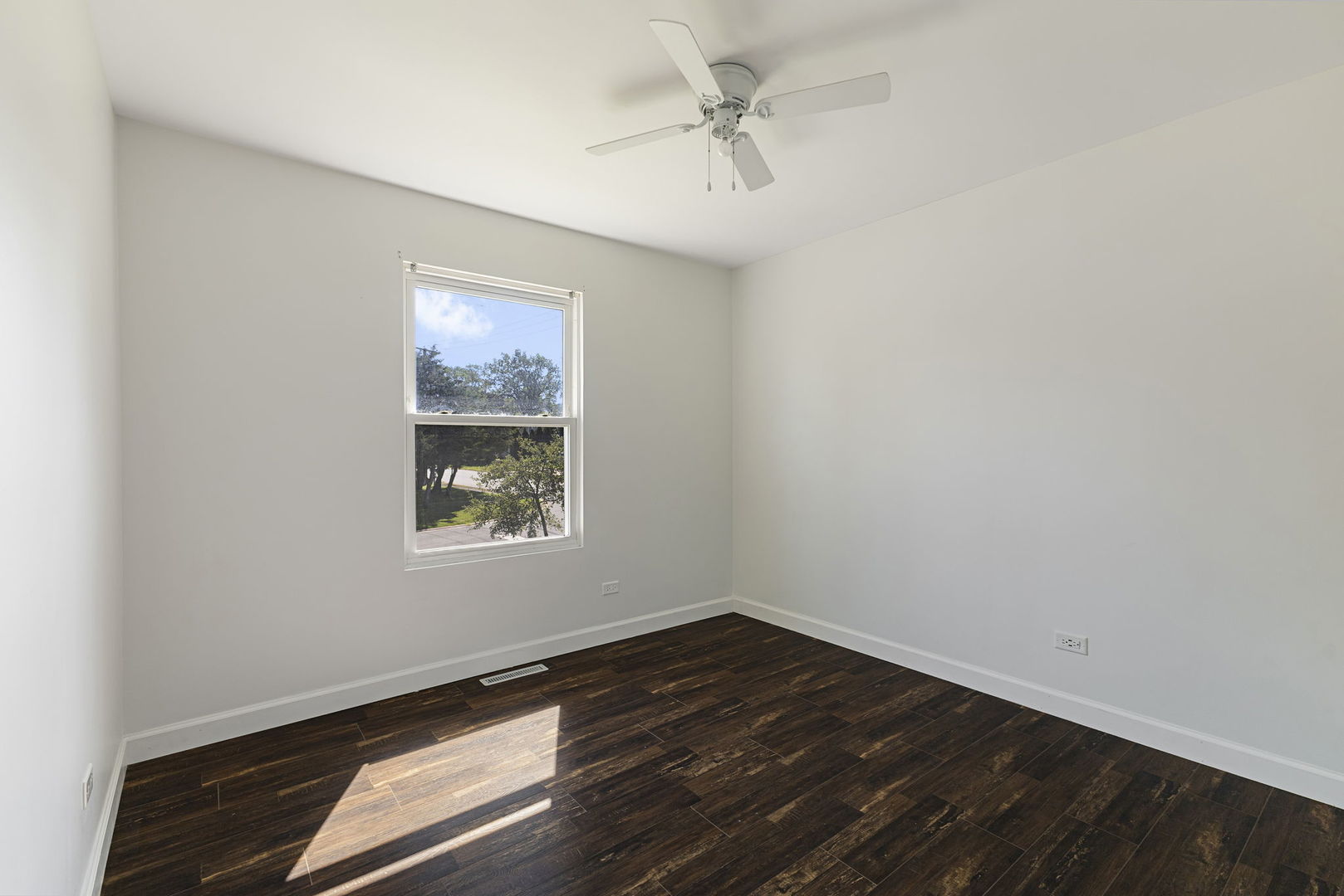 15642 Latrobe Avenue Property Photo 8