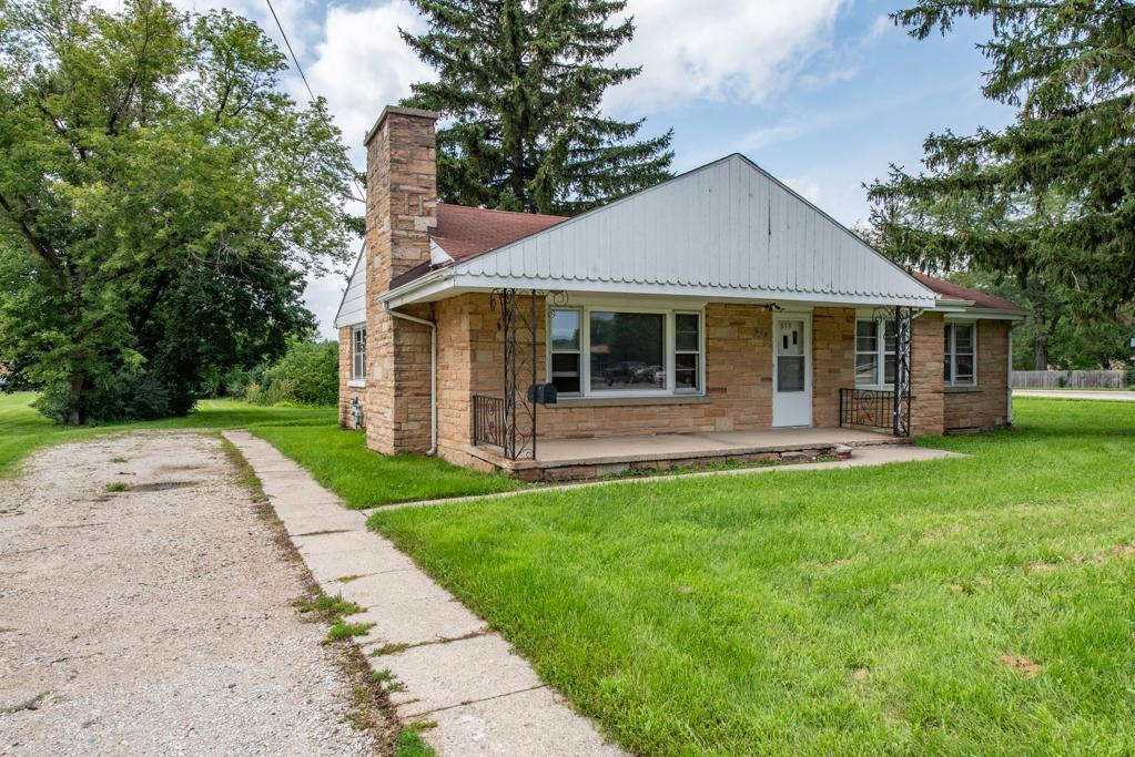 618 N Oplaine Road Property Photo 1
