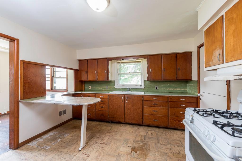 618 N Oplaine Road Property Photo 12