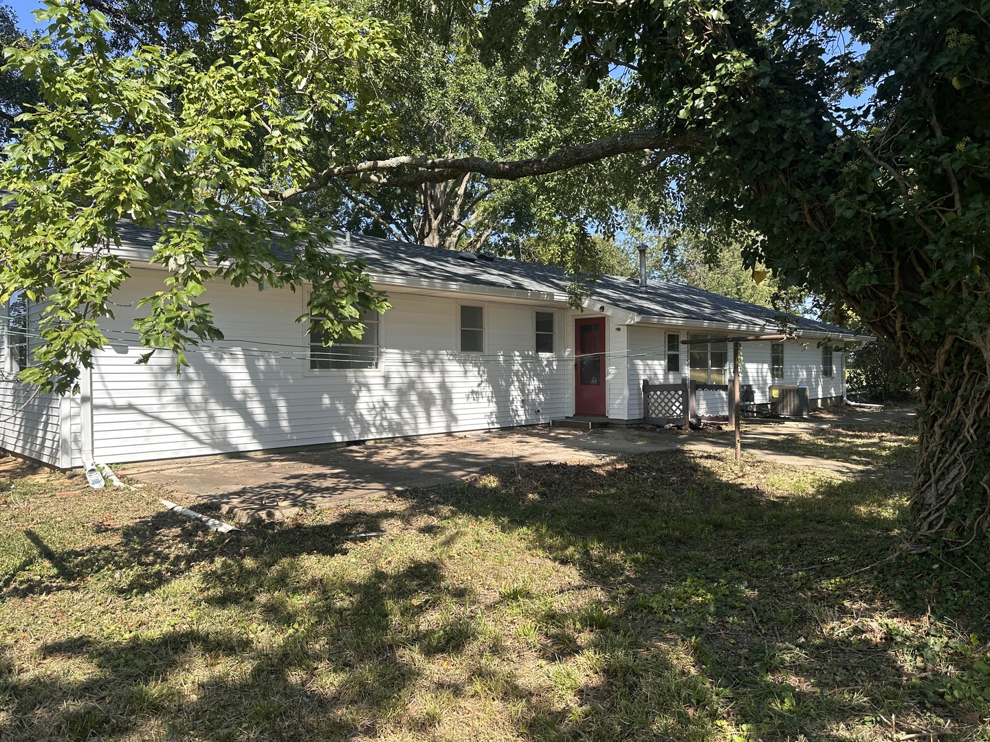 380 Golf Course Road Property Photo 9