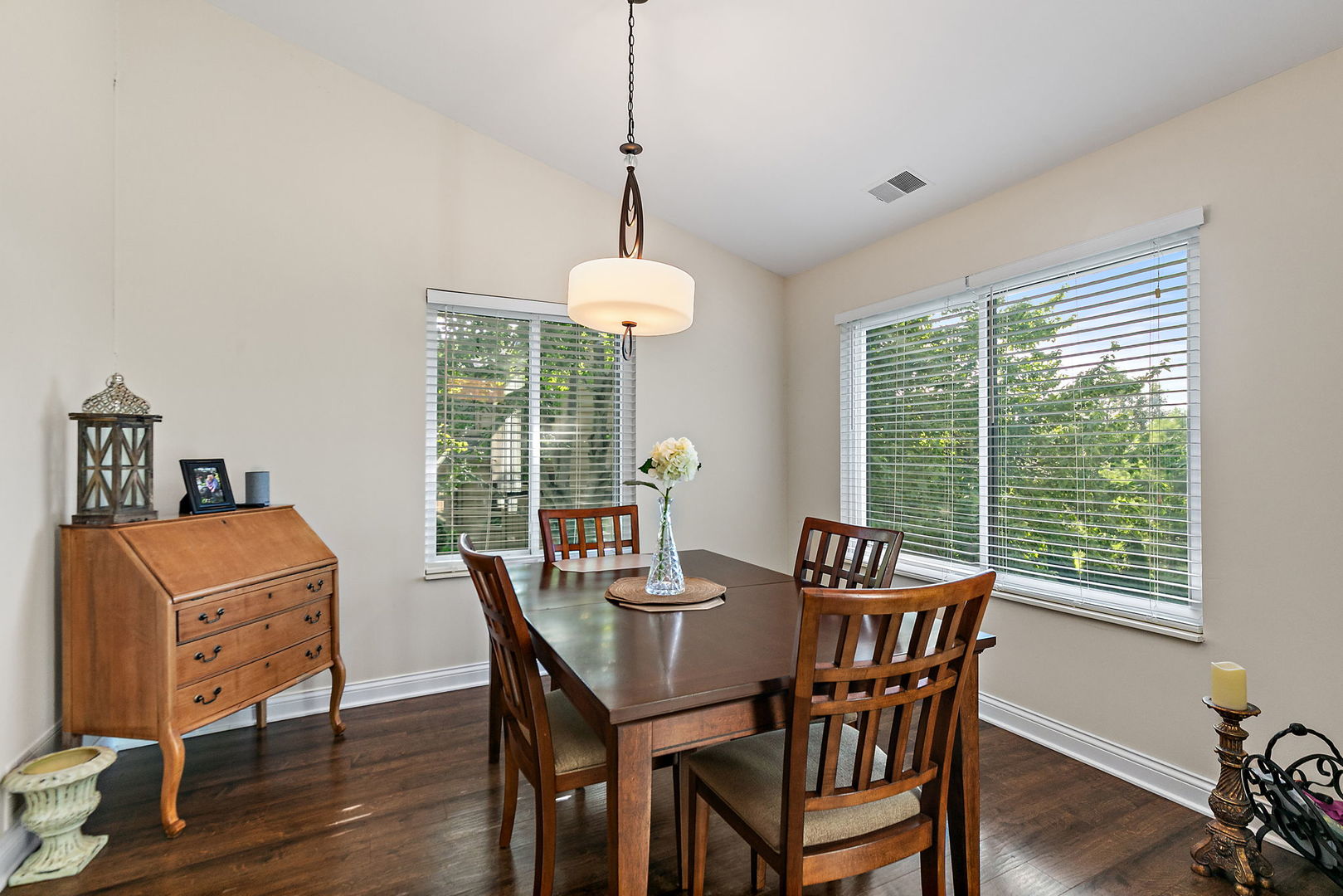 867 Longmeadow Court 1049 Property Photo 8