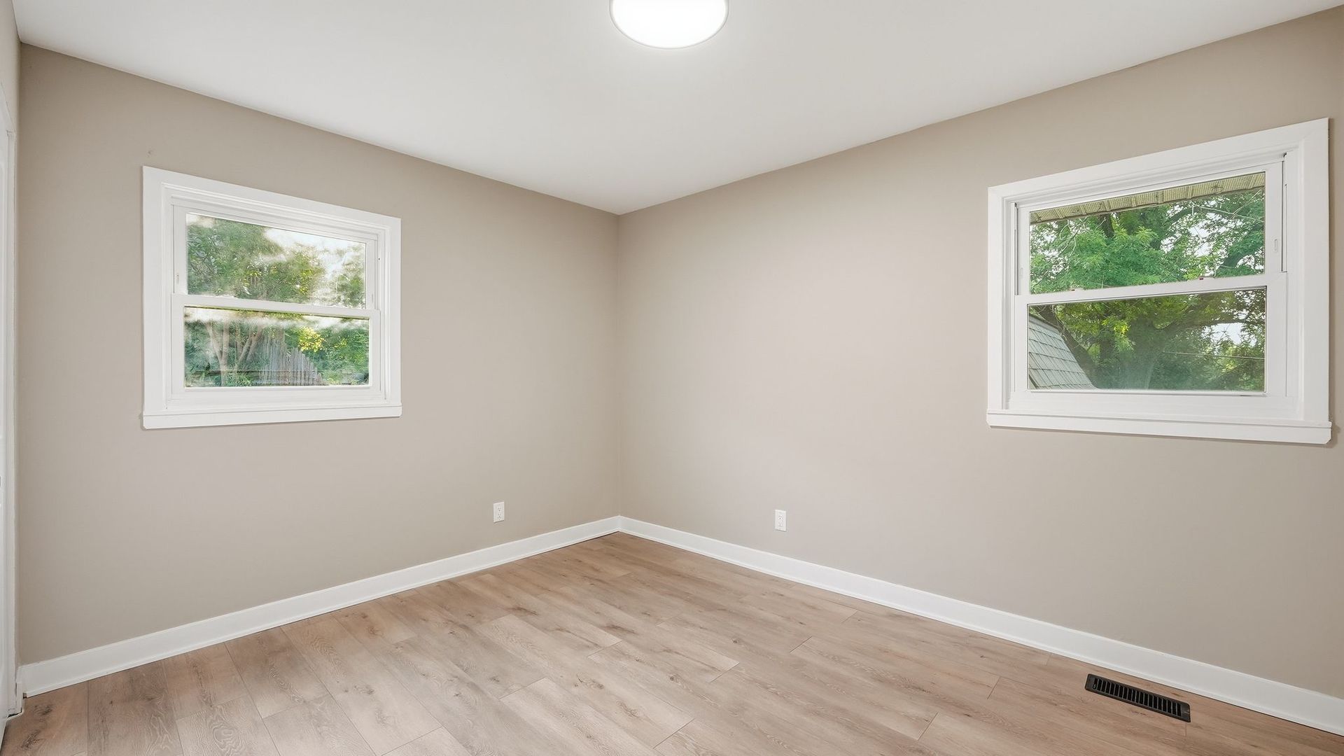 706 Halstead Avenue Property Photo 15