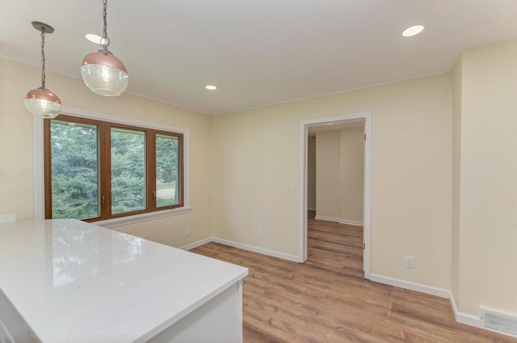 210 S Small Avenue Property Photo 14