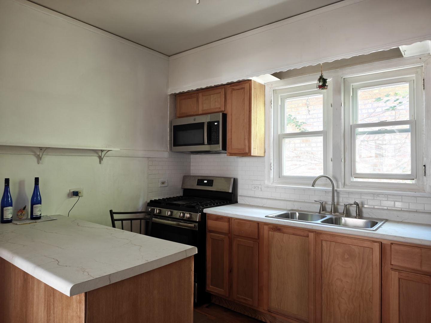 1935 Wenonah Avenue Property Photo 7