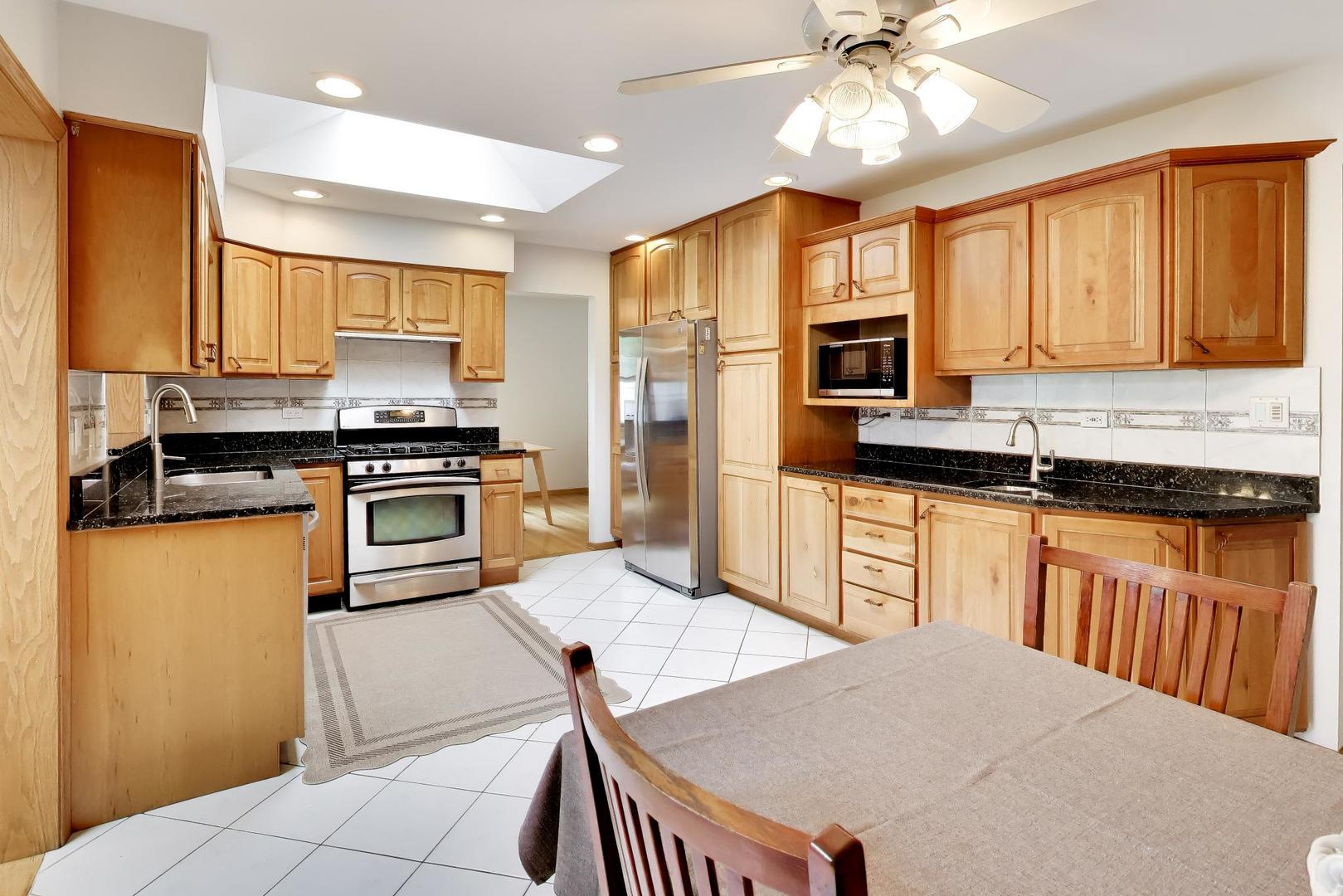 115 S Cedar Avenue Property Photo 10