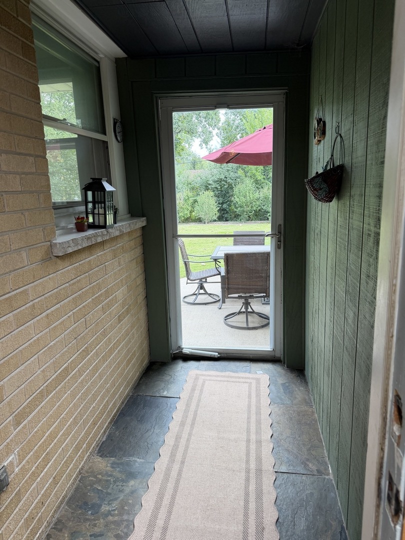 115 S Cedar Avenue Property Photo 17