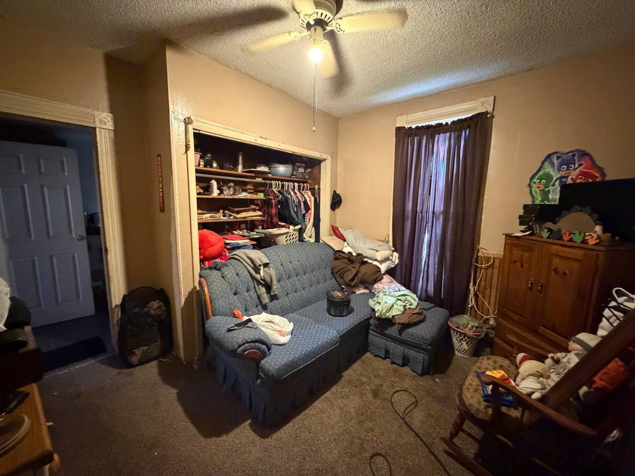 202 E Allen Street Property Photo 4