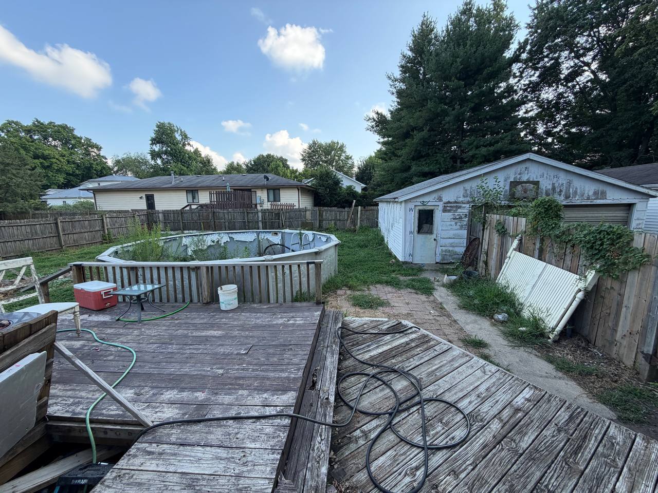 202 E Allen Street Property Photo 25