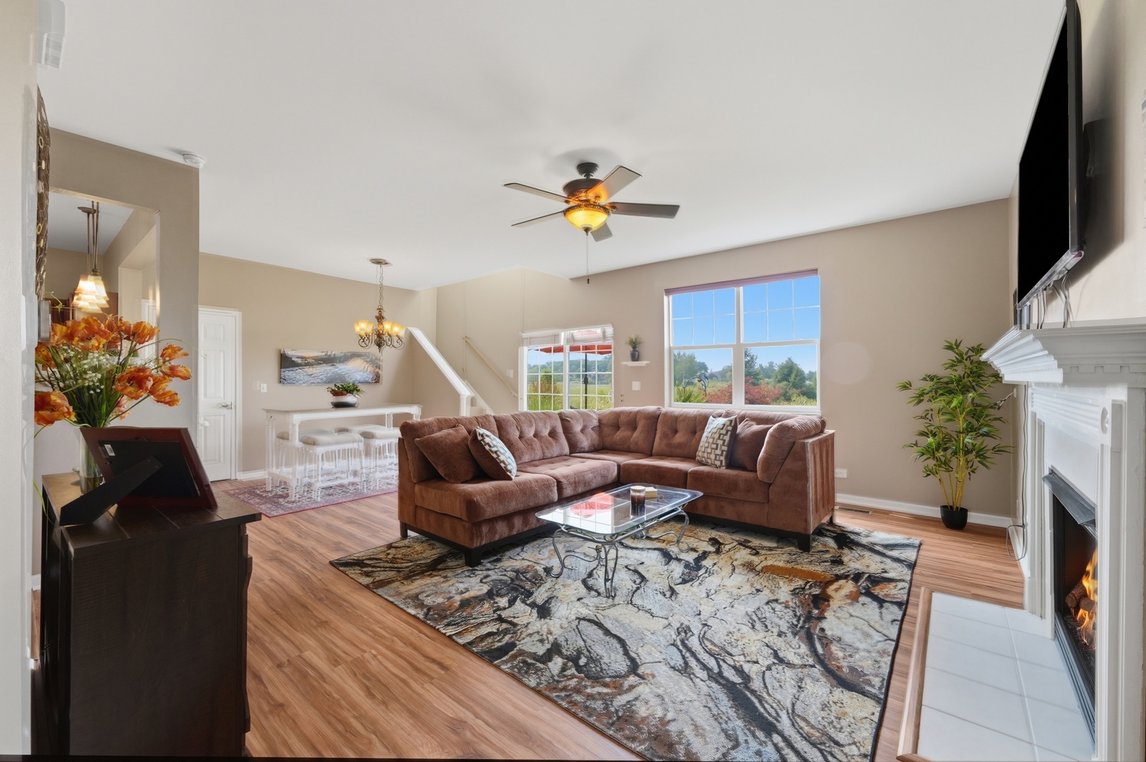 1192 Natalie Court Property Photo 4