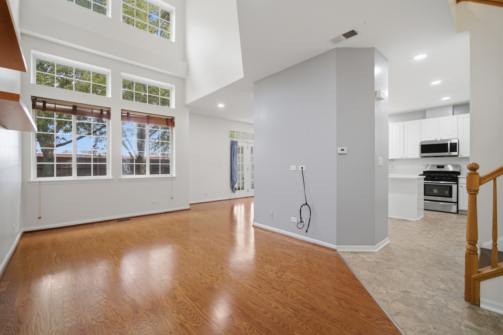 1510 N Waterbury Circle Property Photo 4